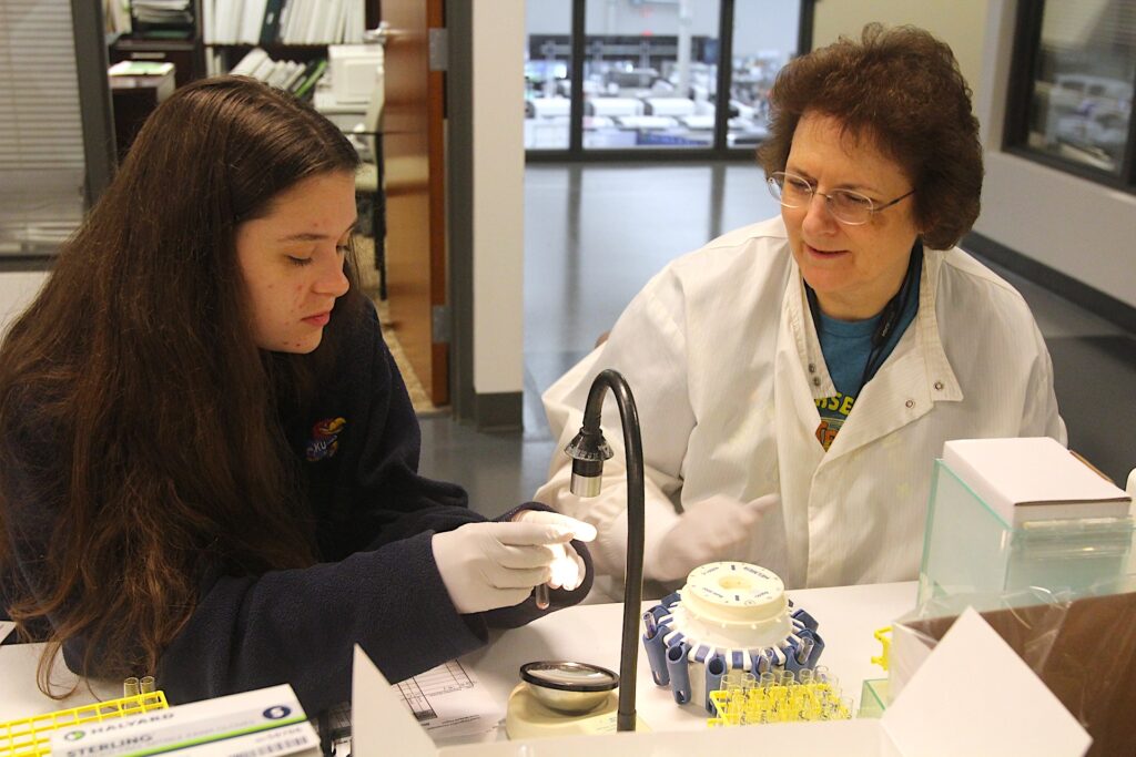 Volunteer (Mentor, Subject Matter Expert) 1 ScienceCoach Quest 2025Sept18 031 - Science Coach